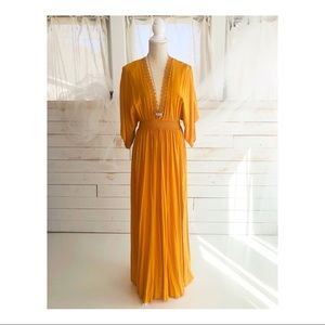 Short sleeve plunging maxi dress